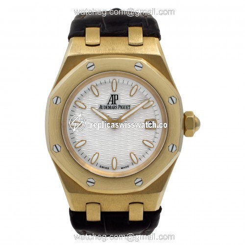 Audemars Piguet 67600BA.OO.D090CR.01 Royal Oak Quartz Female 18k Yellow Gold Watches Audemars Piguet 67600BA.OO.D090CR.01 Royal Oak Quartz Female 18k Yellow Gold Watches
