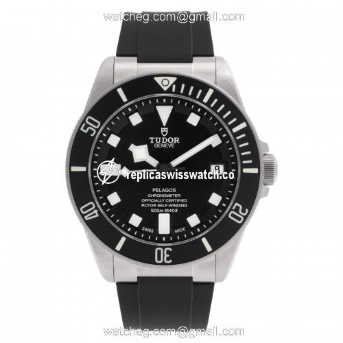 Tudor 25600TN Pelagos Automatic Male Stainless Steel Watches Tudor 25600TN Pelagos Automatic Male Stainless Steel Watches