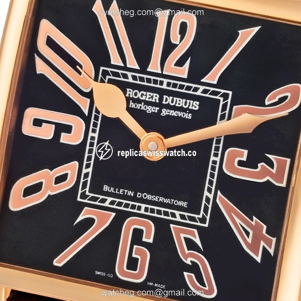 Roger Dubuis 12/28 Golden Square Automatic Male 18k yellow gold Watches Roger Dubuis 12/28 Golden Square Automatic Male 18k yellow gold Watches
