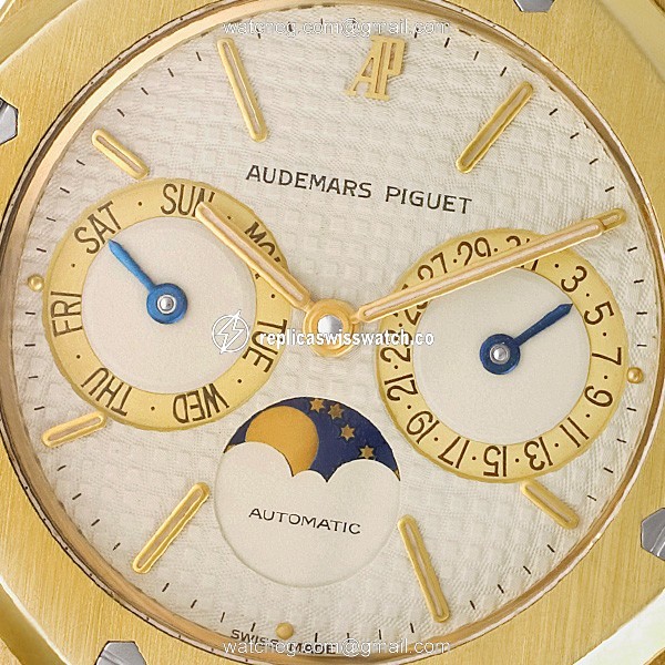 Audemars Piguet 25594BA.0.0789BA.01 Royal Oak Automatic Male 18k yellow gold Watches Audemars Piguet 25594BA.0.0789BA.01 Royal Oak Automatic Male 18k yellow gold Watches
