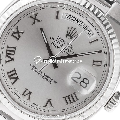Rolex 19019 Oysterquartz Day Date Quartz Male 18k White Gold Replica
