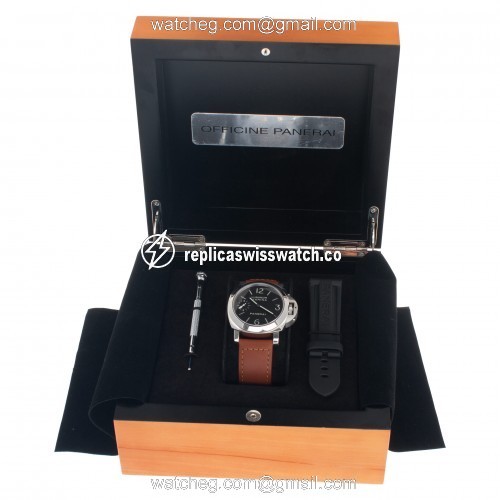 Panerai PAM00111 Luminor Marina Manual Unisex Stainless Steel Replica