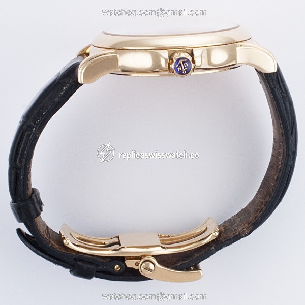 Ulysse Nardin 246-55 GMT-Master II Automatic Male 18k yellow gold Replica
