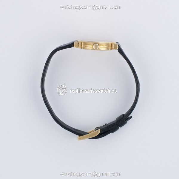 Piaget 8243 Polo Quartz Female 18k yellow gold Replica
