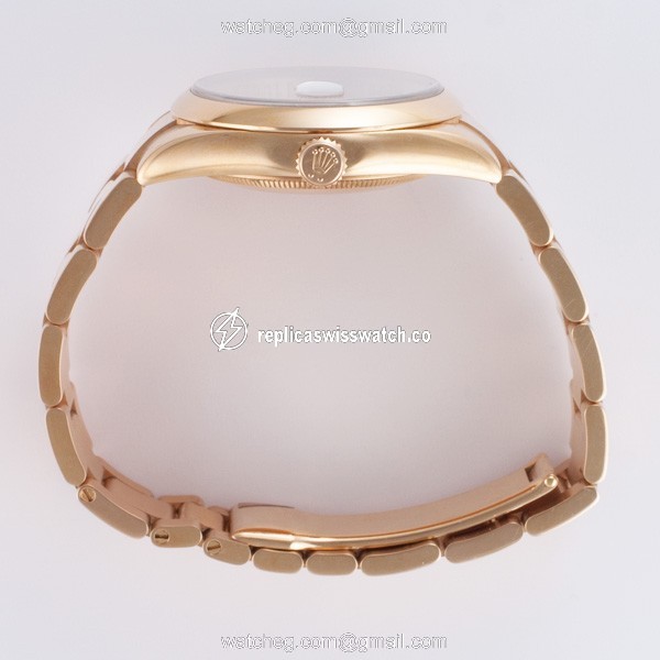 Rolex 118205 Day-Date Automatic Male 18k rose gold Replica