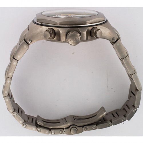 Girard Perregaux 80180-21-611-21A Laureato Automatic Male Titanium Watches Girard Perregaux 80180-21-611-21A Laureato Automatic Male Titanium Watches