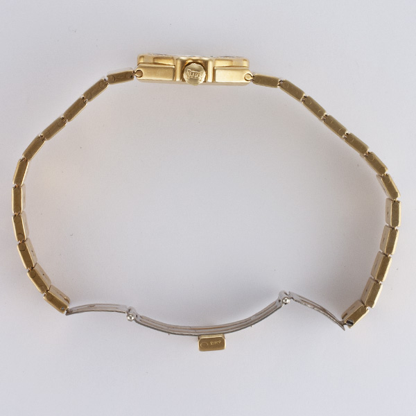 Chopard 5156 St. Moritz Quartz Female 18k yellow gold Watches Chopard 5156 St. Moritz Quartz Female 18k yellow gold Watches