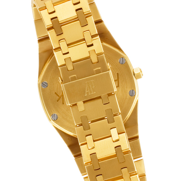 Audemars Piguet 317 Royal Oak Quartz Male 18k yellow gold Watches Audemars Piguet 317 Royal Oak Quartz Male 18k yellow gold Watches