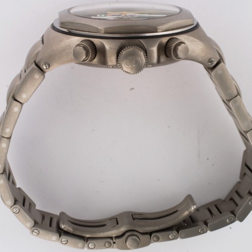 Girard Perregaux 80180-21-611-21A Laureato Automatic Male Titanium Watches Girard Perregaux 80180-21-611-21A Laureato Automatic Male Titanium Watches