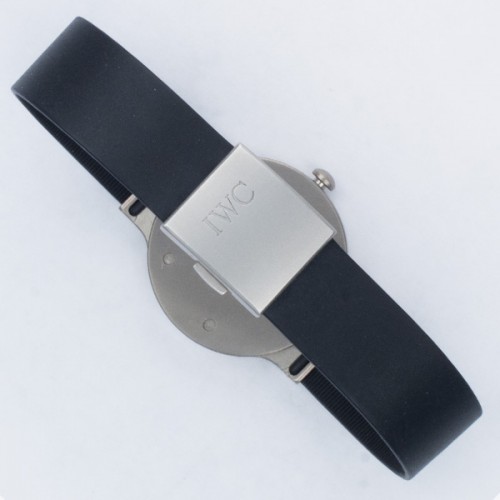 IWC 3330 Porsche Design Quartz Male Titanium Watches IWC 3330 Porsche Design Quartz Male Titanium Watches