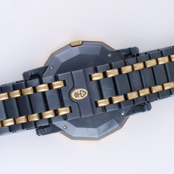 Corum 99.430.31.V585 Admirals Cup Quartz Male 18k gold & blue steel Watches Corum 99.430.31.V585 Admirals Cup Quartz Male 18k gold & blue steel Watches