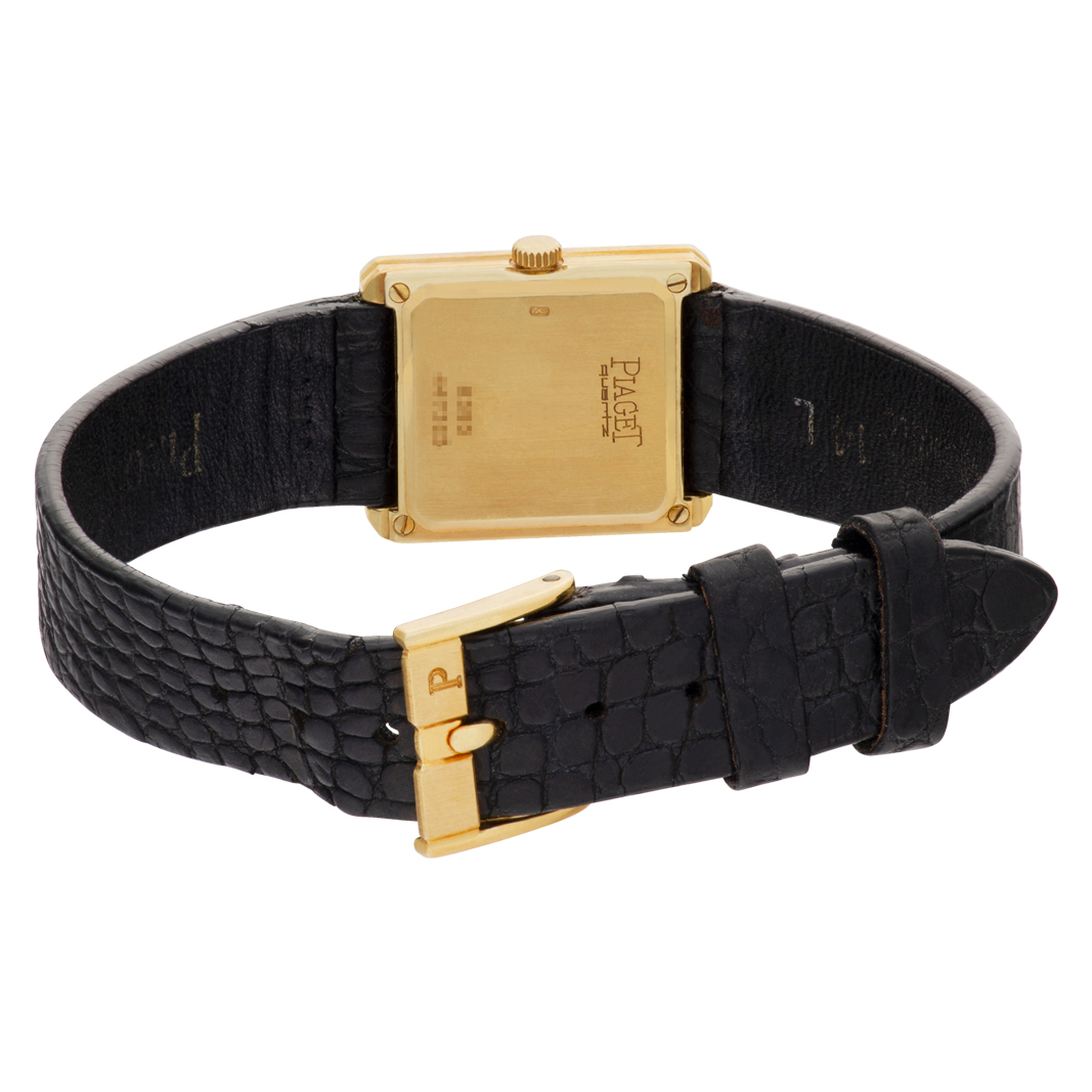 Piaget 8393 Classic Quartz Female 18k yellow gold Watches Piaget 8393 Classic Quartz Female 18k yellow gold Watches