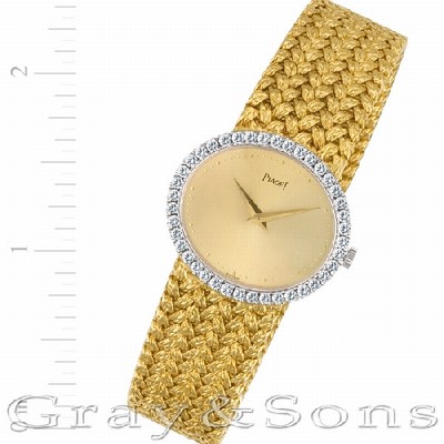 Piaget 9806 D2 Classic Manual Female 18k yellow gold Replica Watches