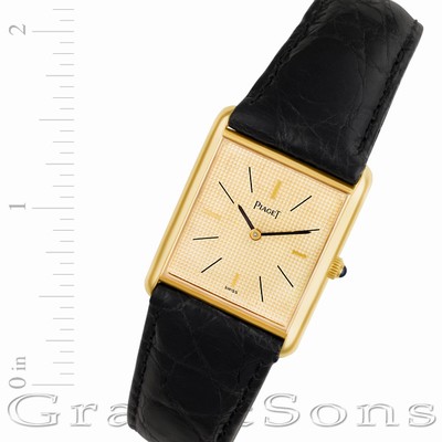 Piaget 9287 Tank Manual Male 18k yellow gold Replica Watches