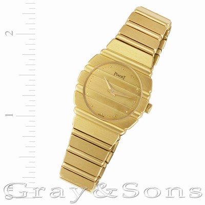 Piaget 861C701 Polo Quartz Female 18k yellow gold Replica Watches