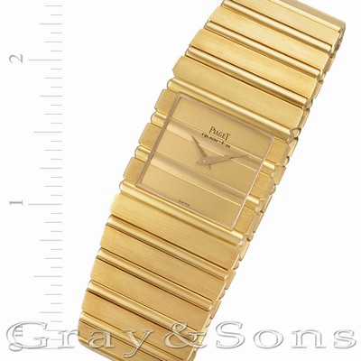 Piaget 7131C701 Polo Quartz Male 18k yellow gold Replica Watches