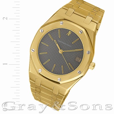Audemars Piguet 10281 Royal Oak Quartz Male 18k yellow gold Replica Watches