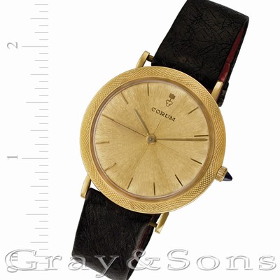 Corum 504 Classic Manual Male 18k yellow gold Replica Watches