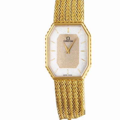 Omega Omega 4244 Classic Quartz Male 18k yellow gold Replica Watches