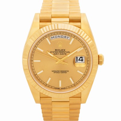 Rolex 228238 Day-Date 40 Automatic Male 18k yellow gold Replica Watches