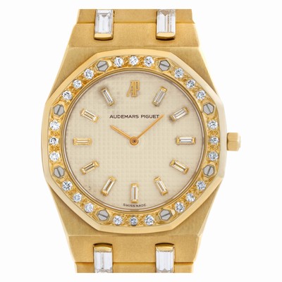 Audemars Piguet Audemars Piguet 430 Royal Oak Quartz Female 18k yellow gold Replica Watches