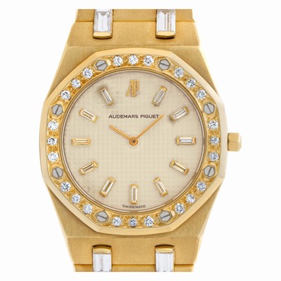 Audemars Piguet Audemars Piguet 428 Royal Oak Quartz Female 18k yellow gold Replica Watches